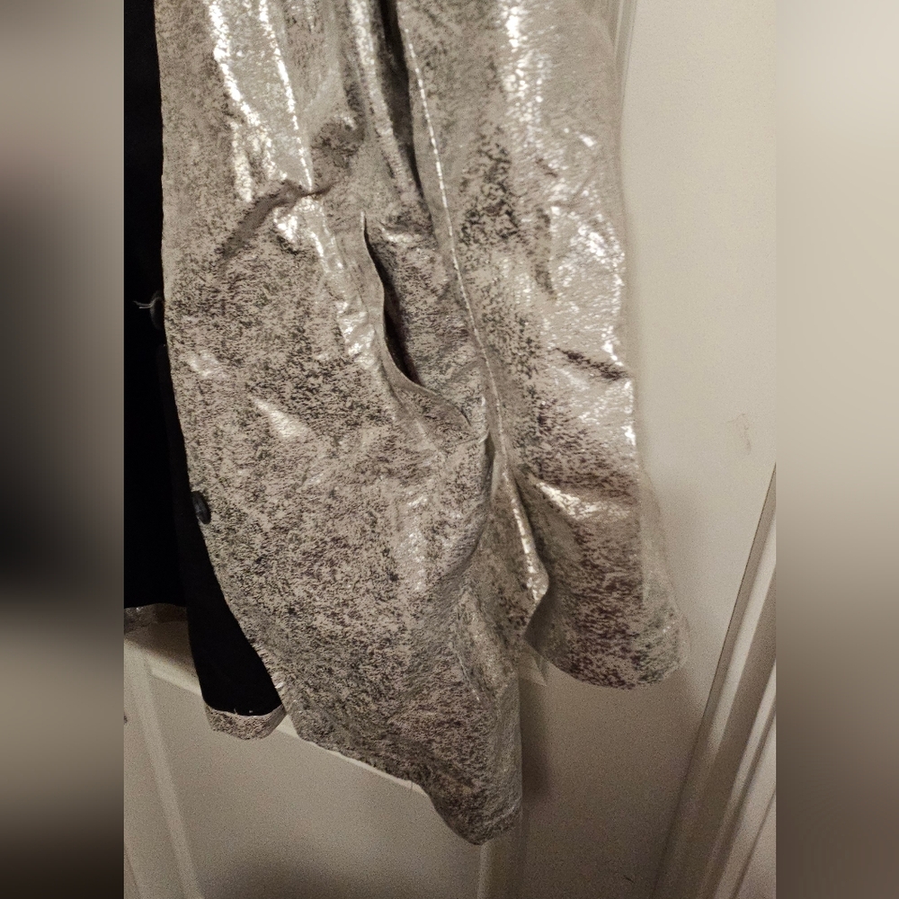 Issac Mizrahi Silver Metallic Women's Coat - Picture 7 of 9